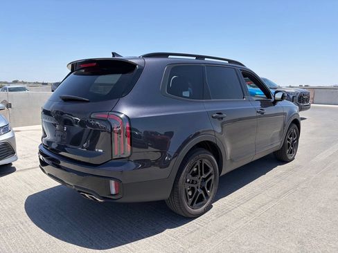 Used 2025 Kia Telluride SX X-Line AWD/4WD image 2