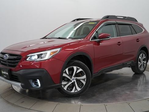 Used 2022 Subaru Outback Limited AWD/4WD image 1