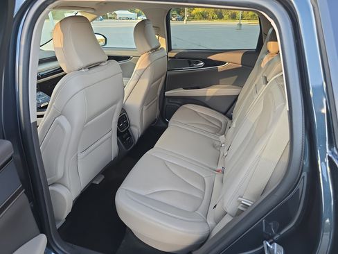 Used 2023 Lincoln Nautilus Reserve w/ Cargo Utility Package image 13