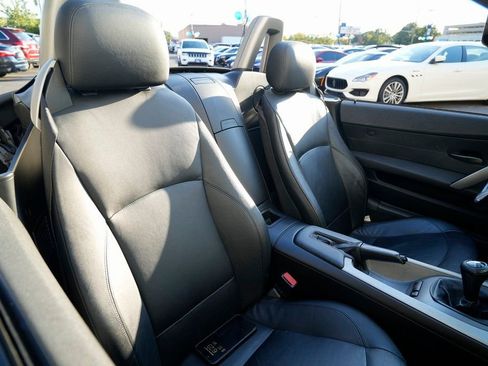 Used 2003 BMW Z4 2.5i image 21
