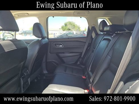 Used 2021 Nissan Rogue SL FWD image 7