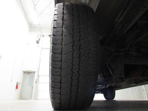 Used 2021 Ford Transit 150 Low Roof RWD image 26