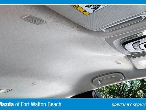Used 2024 Toyota Corolla LE FWD image 28