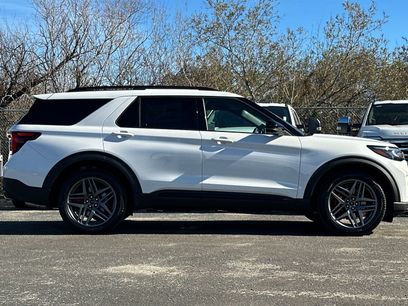 New 2026 Ford Explorer ST w/ Sun And Sound Package