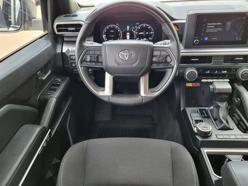 Used 2025 Toyota 4Runner TRD Off-Road AWD/4WD image 26