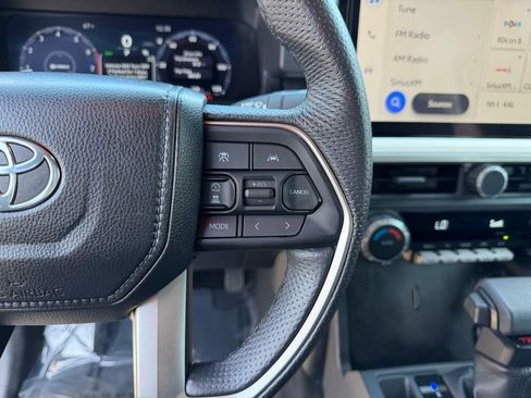 Used 2024 Toyota Tacoma TRD Off-Road AWD/4WD image 17