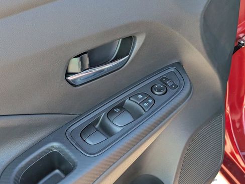 New 2025 Nissan Versa SV w/ Trunk Package FWD image 16