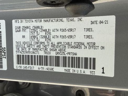 Used 2021 Toyota Tacoma TRD Sport w/ Technology Package RWD image 27