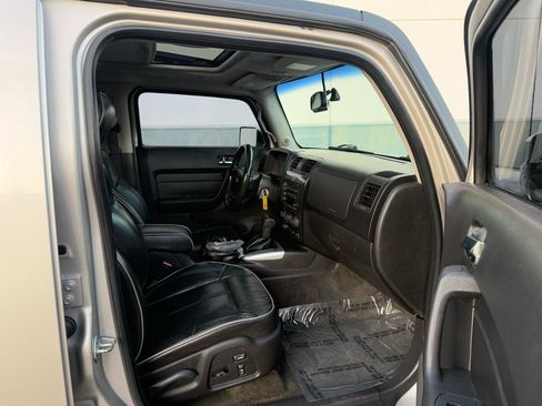 Used 2006 HUMMER H3 AWD/4WD image 24