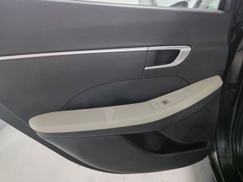 Used 2023 Hyundai Sonata SE FWD image 22