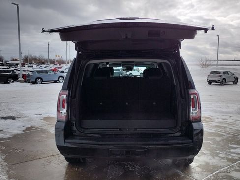 Used 2015 GMC Yukon SLT w/ Open Road Package image 17