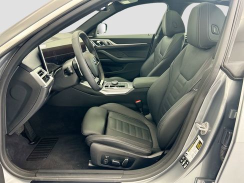 Certified 2025 BMW 430i xDrive w/ Premium Package image 18