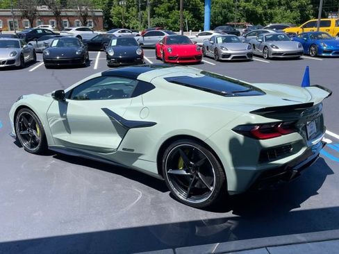 Used 2024 Chevrolet Corvette E-Ray AWD/4WD image 10