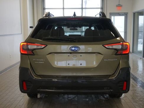Used 2020 Subaru Outback Premium image 12