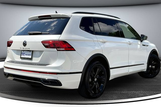 Used 2024 Volkswagen Tiguan SE R-Line FWD image 5