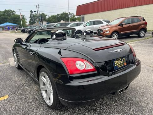 Used 2005 Chrysler Crossfire Convertible RWD image 3