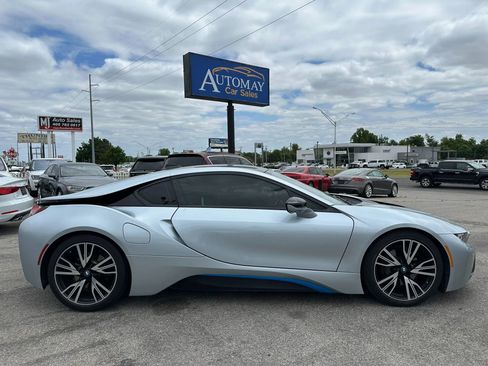 Used 2016 BMW i8 AWD/4WD image 24