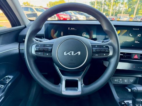 Used 2025 Kia K5 LXS FWD image 21