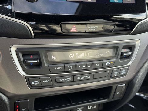 Certified 2023 Honda Passport EX-L image 28