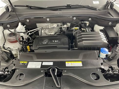 Used 2023 Volkswagen Atlas Cross Sport SEL R-Line AWD/4WD image 21