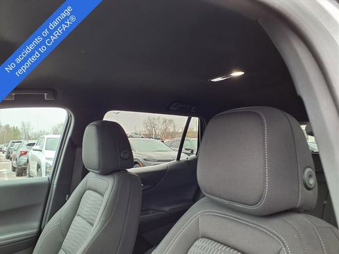 Used 2025 Chevrolet Equinox LT image 18