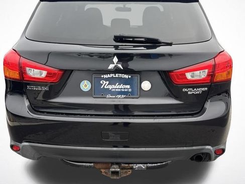 Used 2017 Mitsubishi Outlander Sport ES AWD/4WD image 18