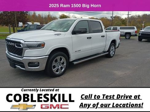 Used 2025 RAM 1500 Big Horn AWD/4WD image 8