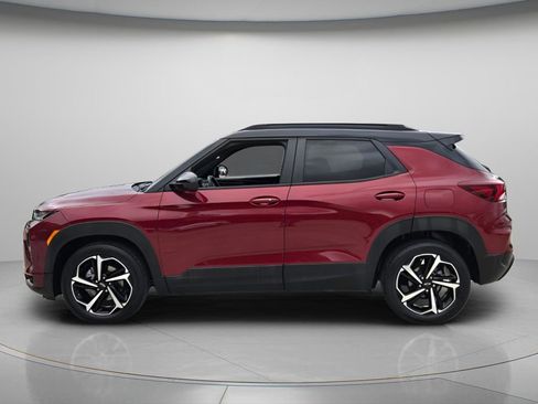 Used 2022 Chevrolet TrailBlazer RS FWD image 3