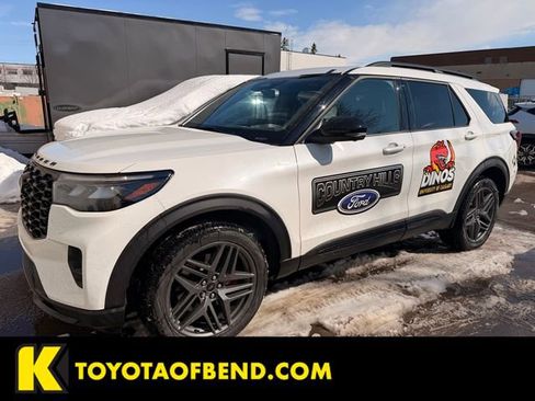 Used 2025 Ford Explorer ST-Line w/ ST-Line Street Pack AWD/4WD image 1