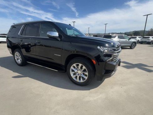 Used 2023 Chevrolet Tahoe Premier image 2
