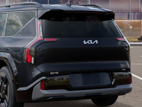 New 2026 Kia EV9 GT-Line AWD/4WD image 13