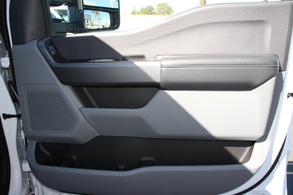 New 2025 Ford F350 XL w/ STX Appearance Package AWD/4WD image 19