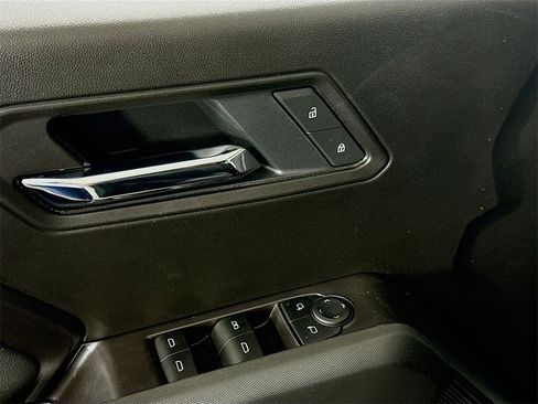 New 2025 Chevrolet Colorado LT w/ LT Convenience Package image 13