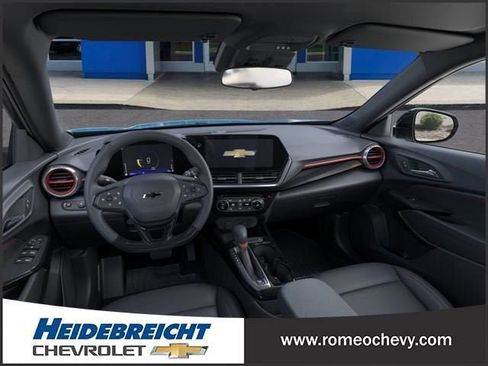 New 2025 Chevrolet Trax RS w/ Driver Confidence Package image 16
