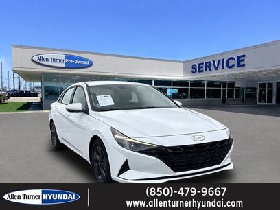Used 2022 Hyundai Elantra Blue