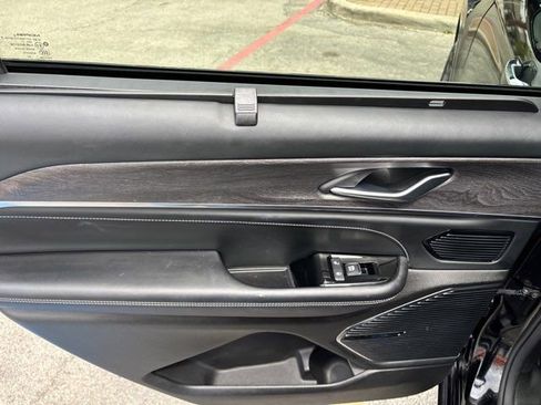 Used 2022 Jeep Grand Cherokee L Overland w/ Luxury Tech Group IV image 30