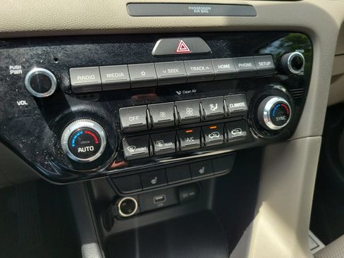 Used 2021 Kia Sportage EX FWD image 26
