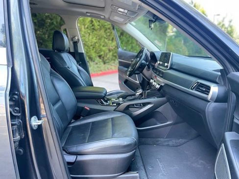 Used 2020 Kia Telluride S w/ S 8 Passenger Seating Package AWD/4WD image 24