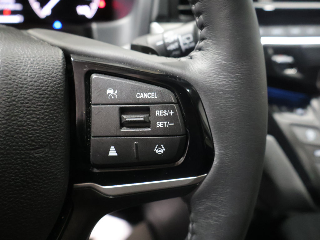 Used 2026 Honda Odyssey Touring image 32