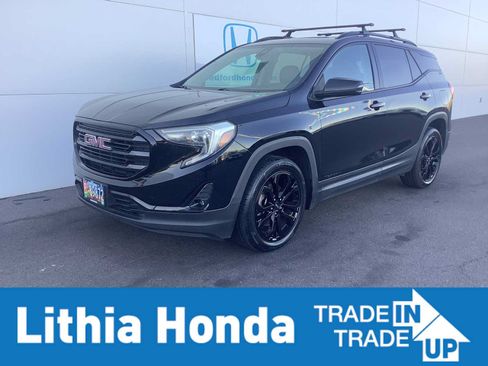 Used 2020 GMC Terrain SLT w/ Preferred Package AWD/4WD image 1