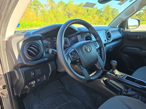 Used 2022 Toyota Tacoma TRD Pro image 15