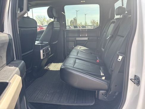 Used 2018 Ford F150 Lariat w/ Equipment Group 502A Luxury image 11
