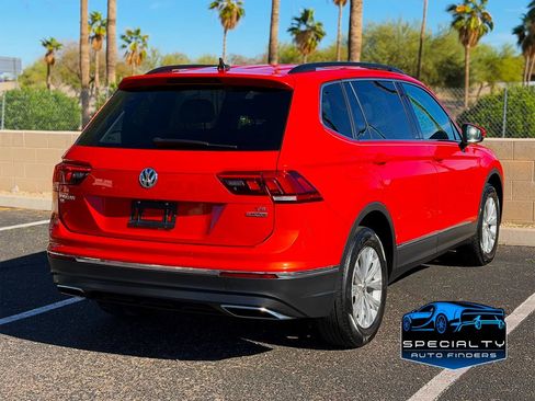 Used 2018 Volkswagen Tiguan SE AWD/4WD image 6
