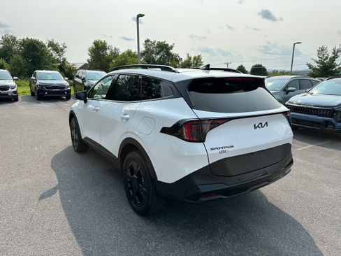 New 2026 Kia Sportage X-Line w/ X-Line Technology Package AWD/4WD image 7