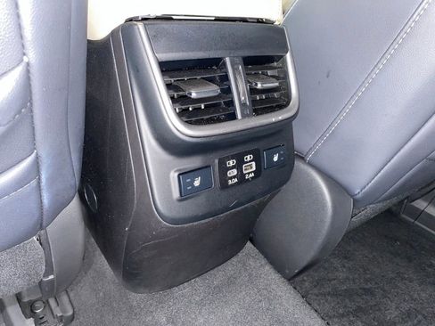 Certified 2023 Subaru Outback Limited image 29