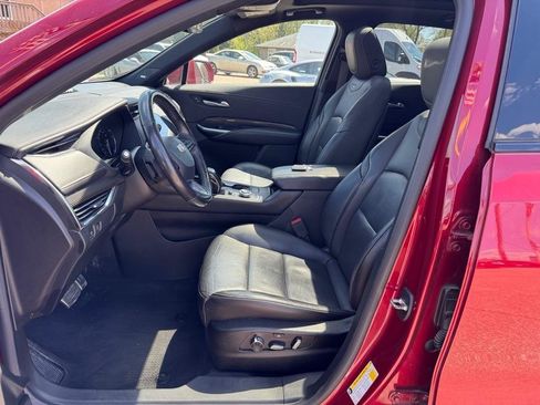 Used 2019 Cadillac XT4 Sport AWD/4WD image 13