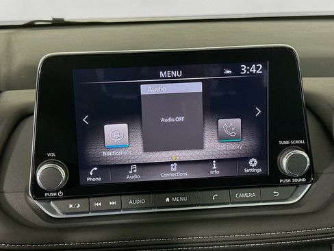 Used 2026 Nissan Rogue SV image 21