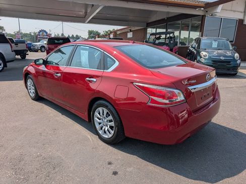 Used 2015 Nissan Altima 2.5 S w/ Power Driver Seat Package FWD image 5