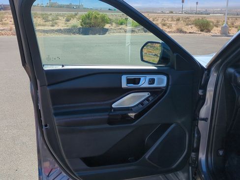 Used 2023 Ford Explorer ST w/ Equipment Group 401A image 11