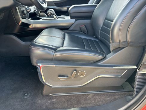 Used 2022 Ford F150 Platinum w/ Equipment Group 701A High AWD/4WD image 19